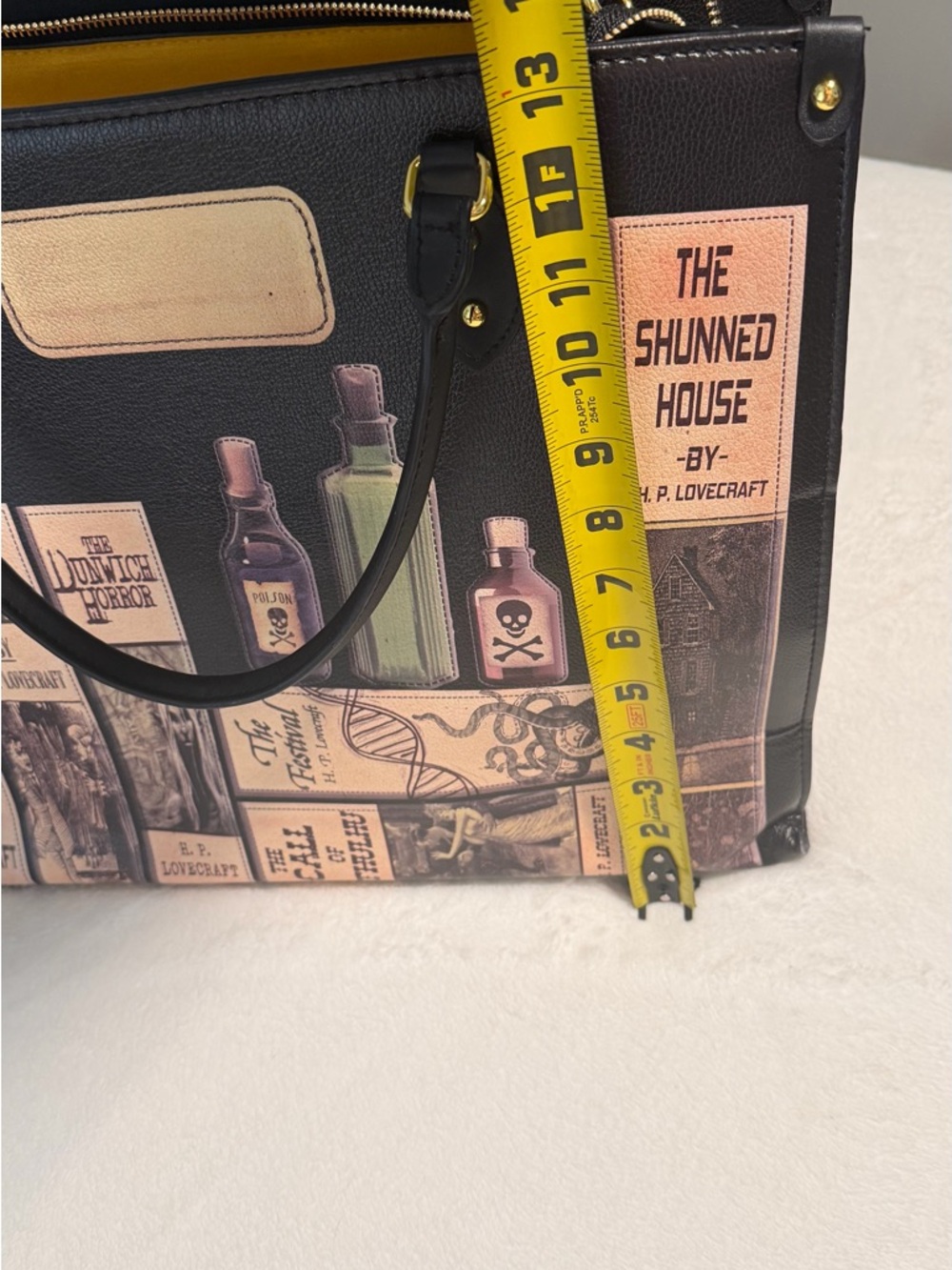 Black Book-Print Tote Bag - Horror story classics - Picture 12 of 12